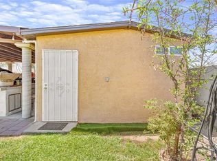 9414 Linden Ave, Bloomington, CA 92316