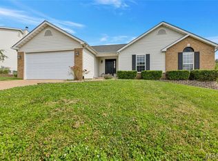 3305 Post View Dr, O'Fallon, MO 63368