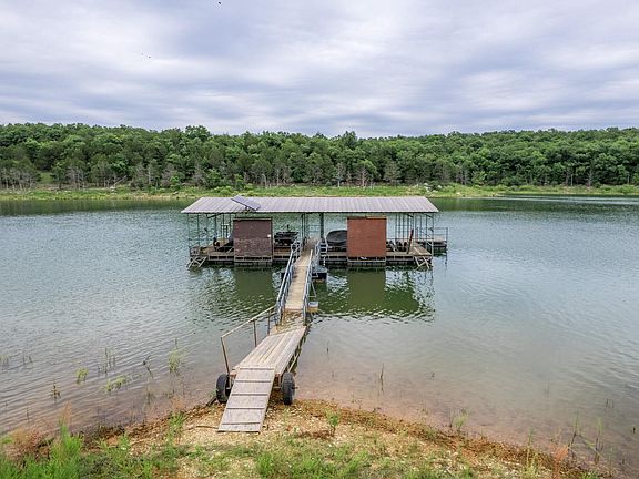 5th image of 855 Buff Rd
