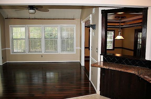 5th image of 1603 Dumbarton Ln