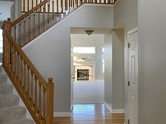 2nd image of 674 Kentucky Cir