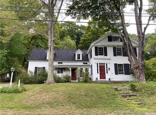 97 Chaplin St, Chaplin, CT 06235