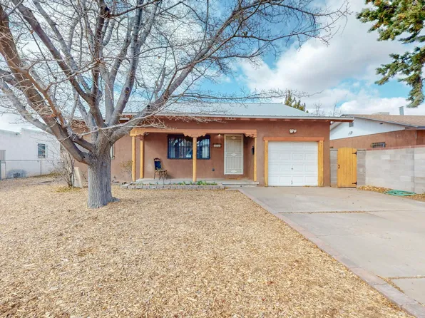 525 Arizona St SE, Albuquerque, NM 87108