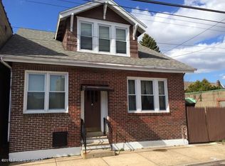 17 W 11th St, Hazleton, PA 18201