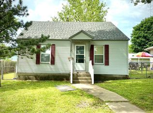 719 W 4th St, Webb City, MO 64870