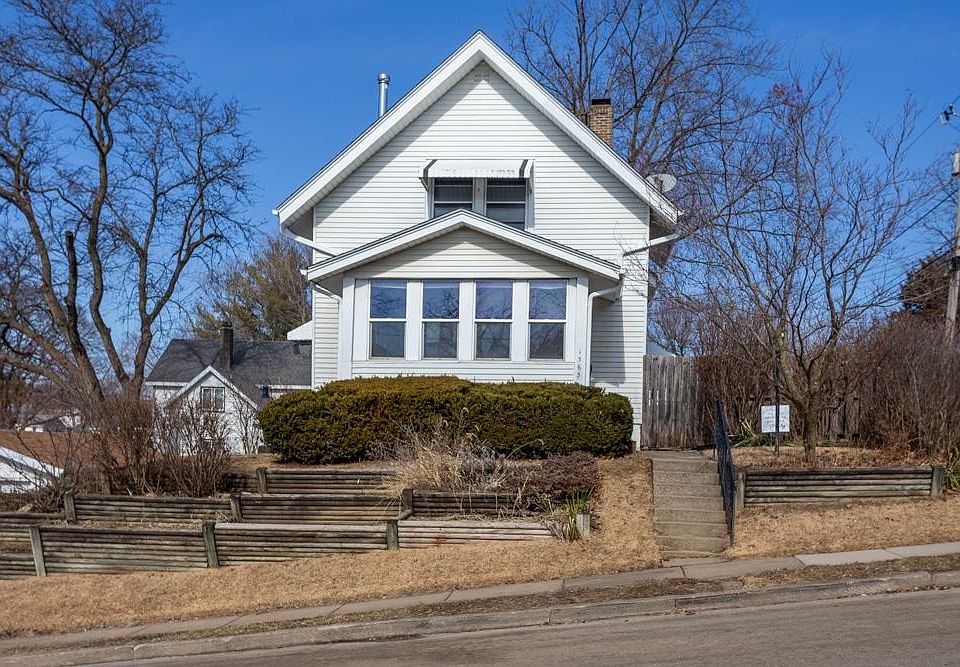 1st image of 1365 Solon St
