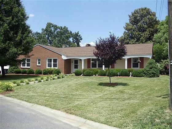 1st image of 4817 Westhill Dr