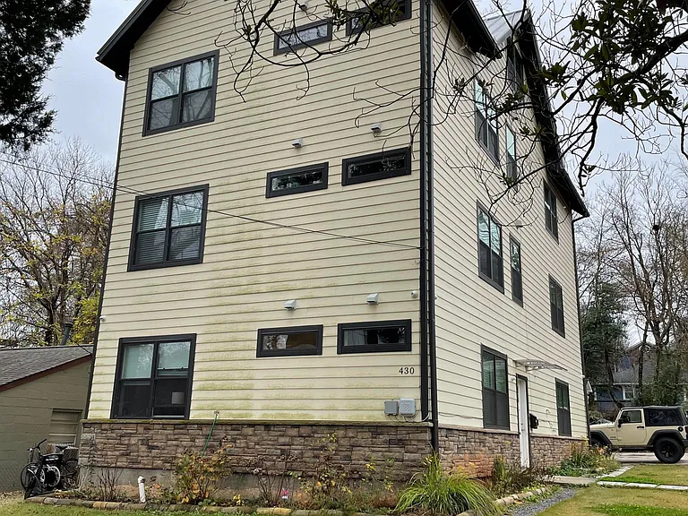 430 Ethel St NW — Photo 4