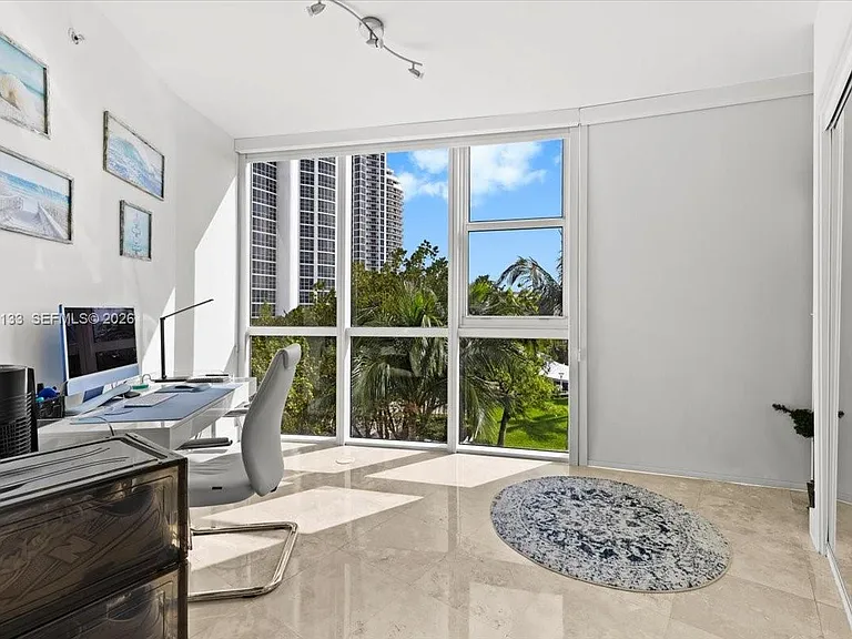18201 Collins Ave #601A — Photo 17