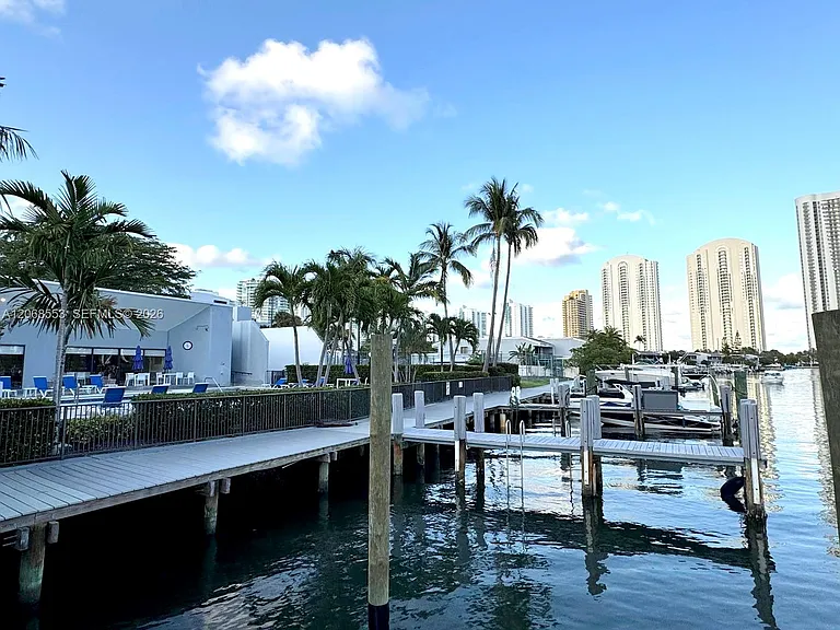336 Poinciana Dr #1008 — Photo 39