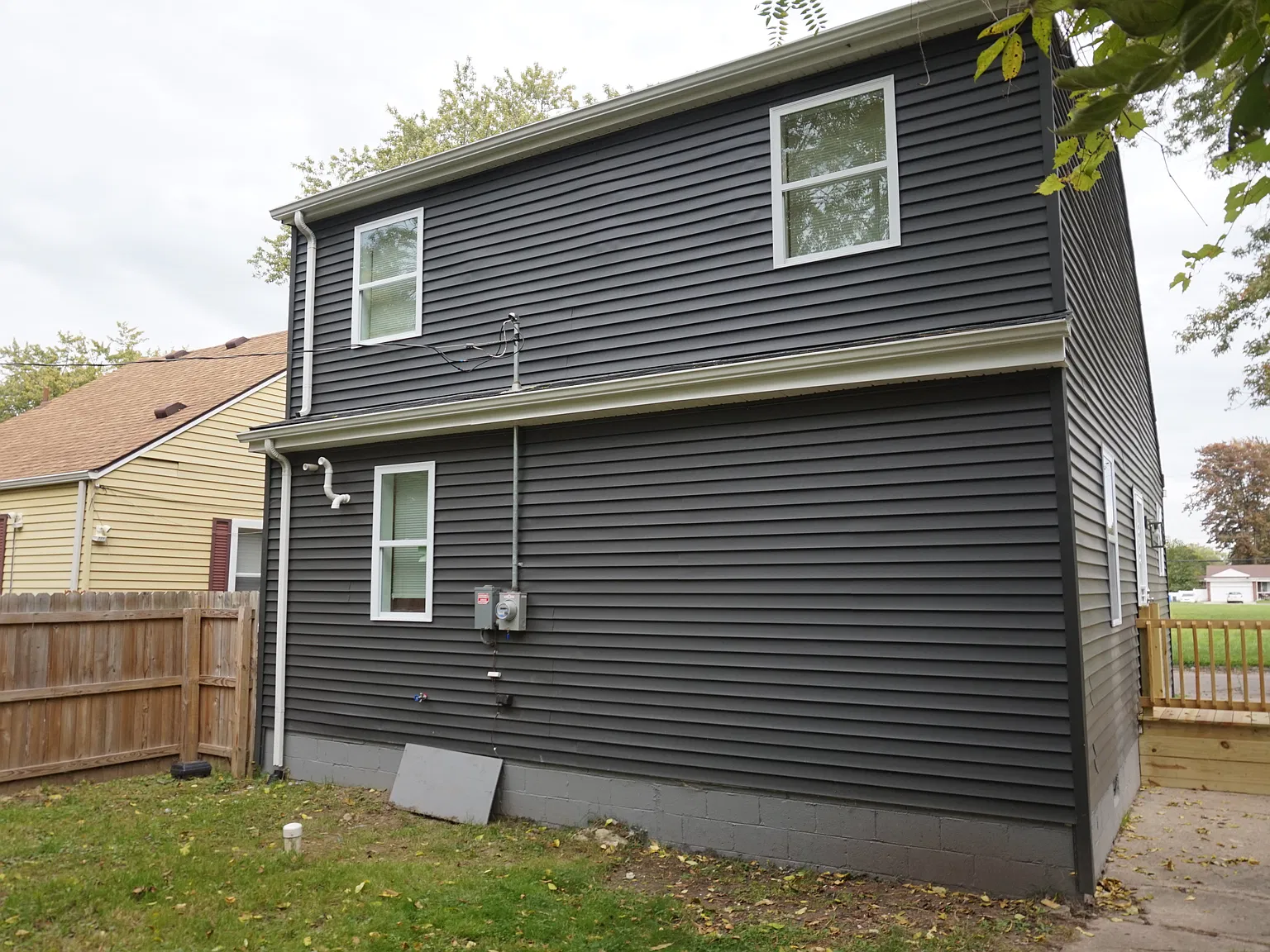 4 bed, 1494 sqft, $1,600 — Photo 3