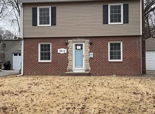 3815 Clinton Ave, Des Moines, IA 50310
