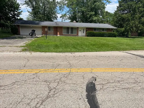 2094 Marcia Dr, Bellbrook, OH 45305