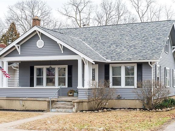 4th image of 2612 Westfield Ave