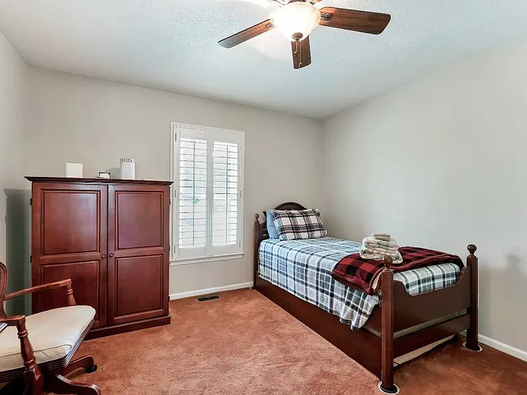 101 S Boxwood St — Photo 3