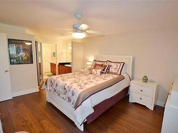 5th image of 1617 NE Nautical Pl APT 902