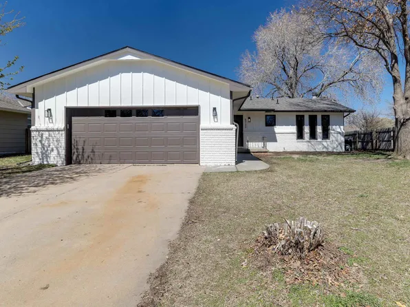 5730 Ayesbury Cir, Wichita, KS 67220