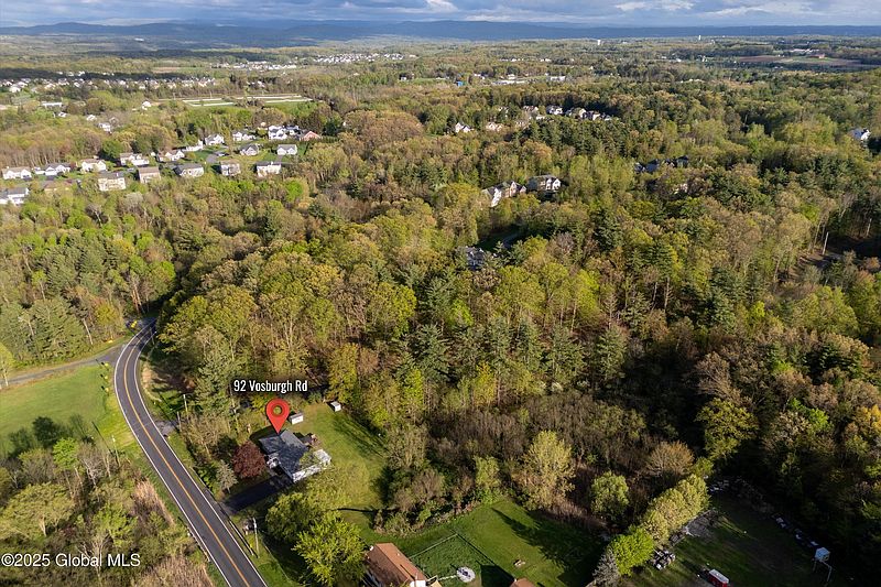 3rd image of 92 Vosburgh Road