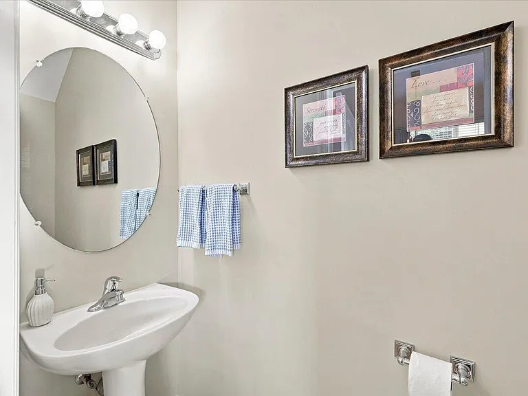 701 SW 147th Ave — Photo 12