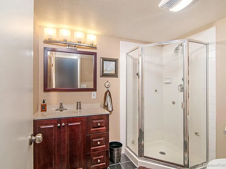 3916 Riviera Dr #403 — Photo 18