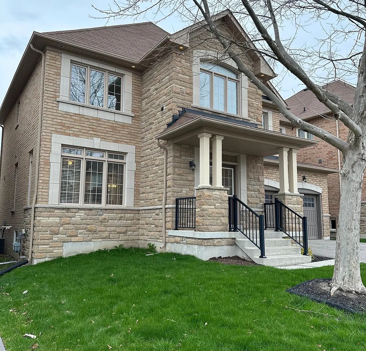 4 bed, $4,400 — Photo 2