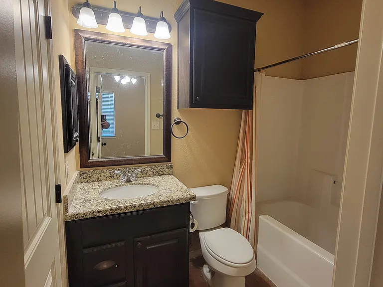344 Newcomb Ln — Photo 9