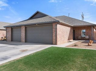 5831 Urbana Pl, Lubbock, TX 79407