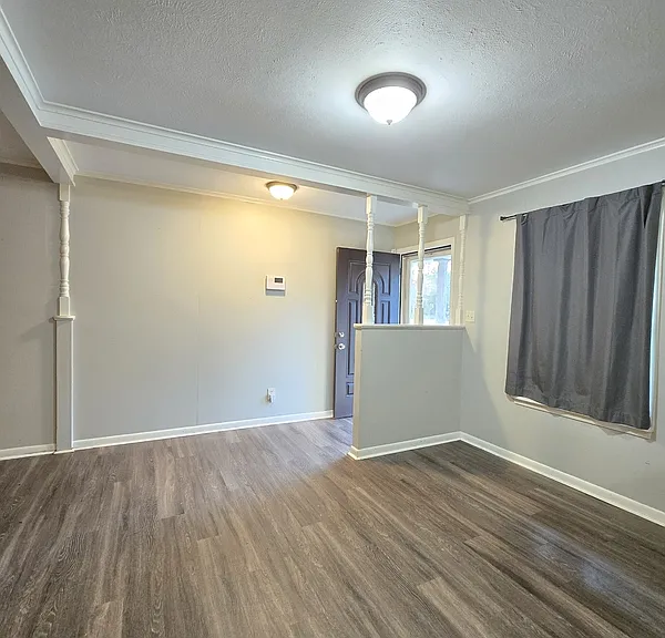 1514 State Highway 155 N — Photo 5