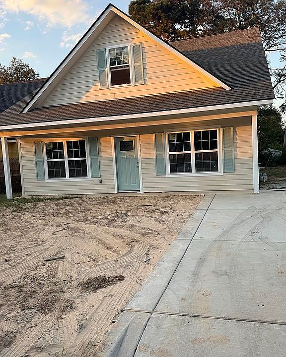 1st image of 214 W Hurley Ave