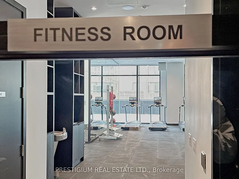 20 Edward St #Penthouse 02 — Photo 43