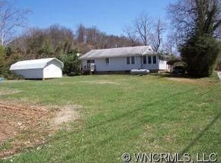 2483 Old Clyde Rd, Clyde, NC 28721