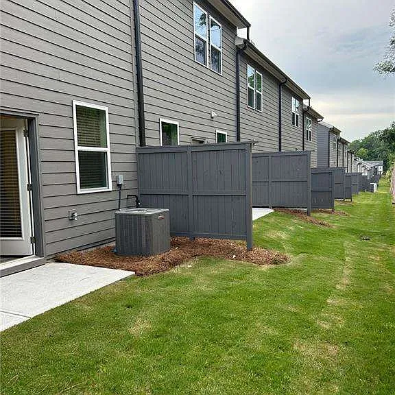 1708 NW Gunnin Trce NW — Photo 4