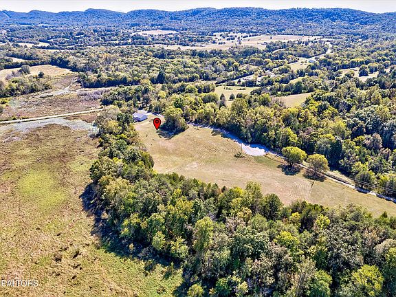 3rd image of LOT 2 Stansberry Dr