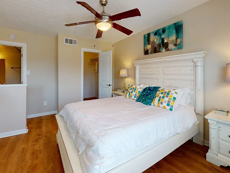 Landings At Northpoint — Photo 4