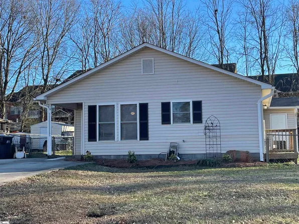 19 Cone Crest Ct, Greenville, SC 29609