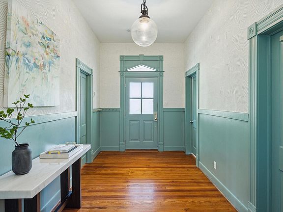 4th image of 406 Archer St
