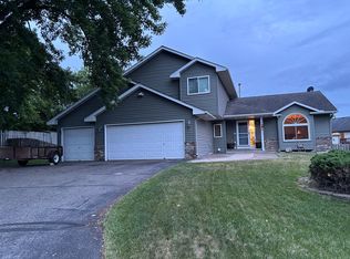 12628 Dutch Ct, Apple Valley, MN 55124