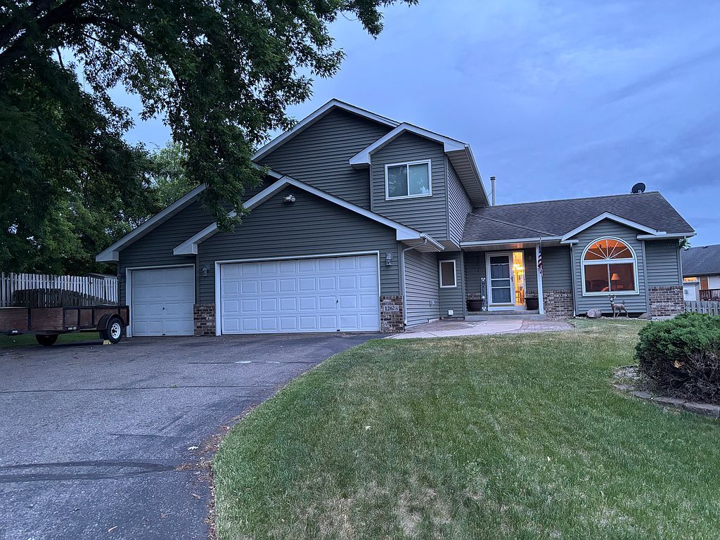 12628 Dutch Ct - Property Image