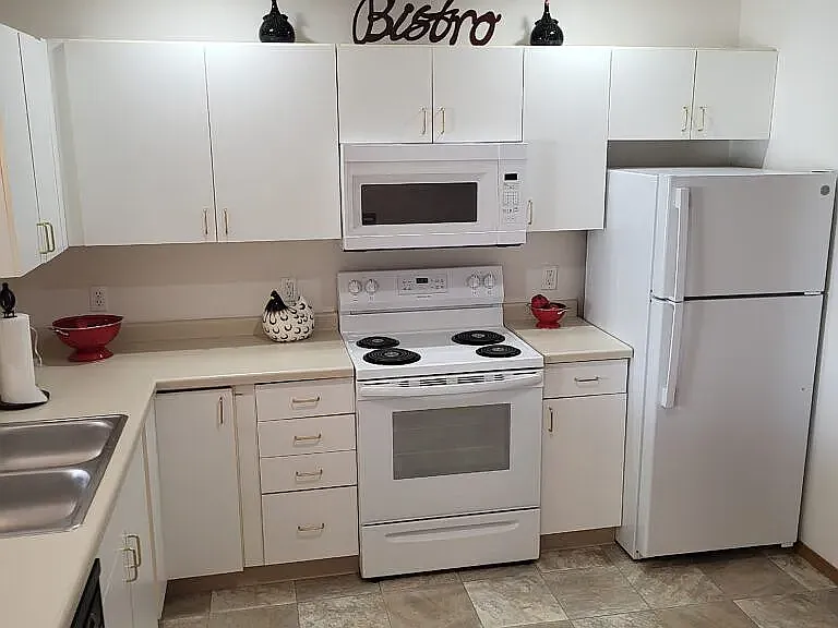 1784 Sanctuary Ct — Photo 11