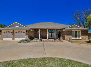 6 Elm Dr, Ransom Canyon, TX 79366