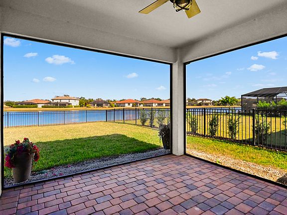 5th image of 3619 Savanna Palms Ct
