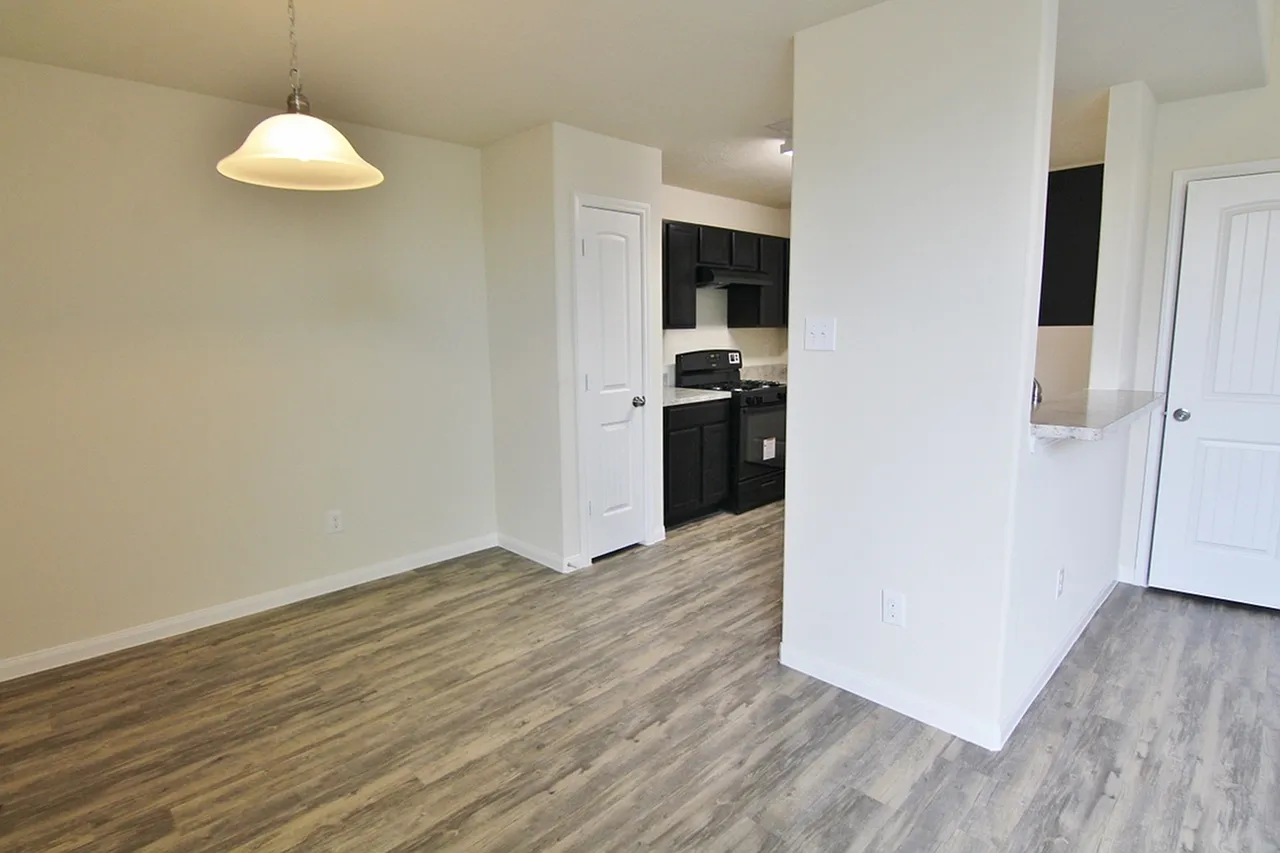 Ashford Point Villas — Photo 2