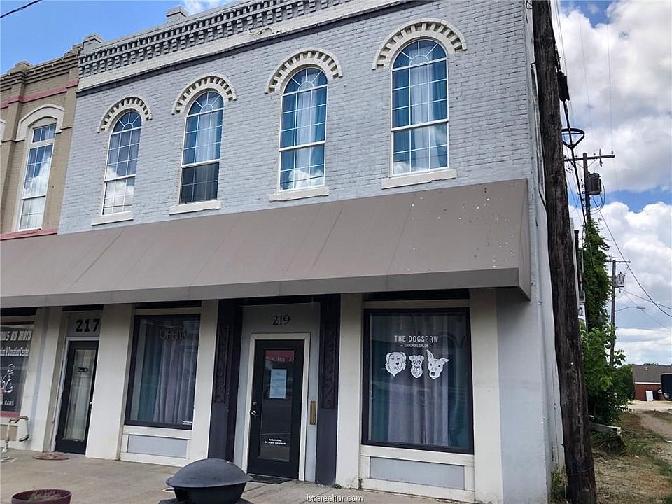 1st image of 217 N Main St #908