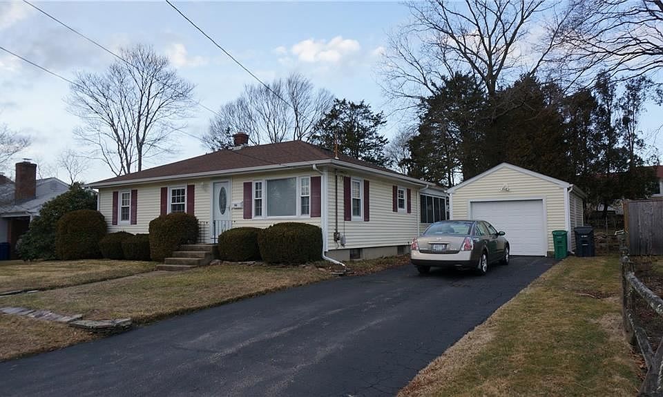 1st image of 44 Sophia Dr