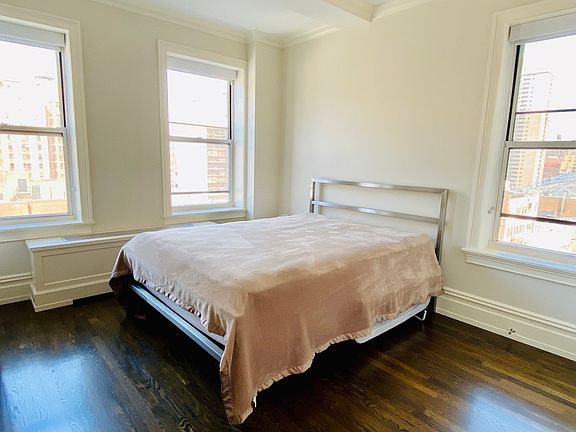 5th image of 165 W 91st St APT 10H