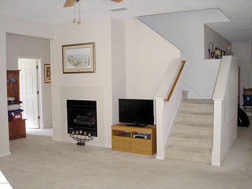 1st image of 12841 Heathgate Ct