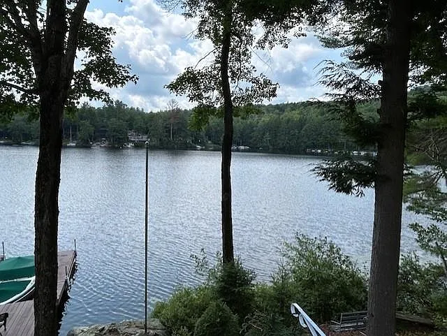 442 Jobs Creek Rd