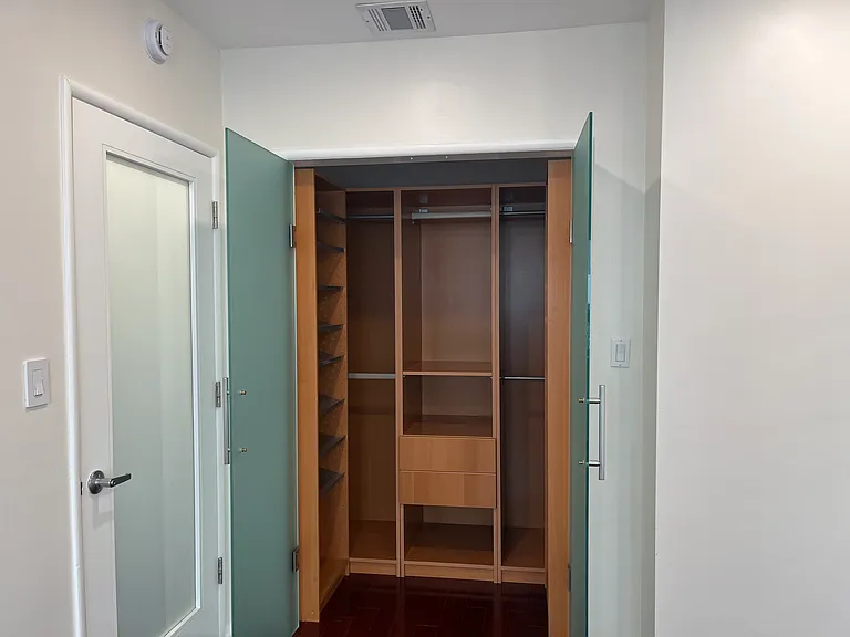 Modern shelving Bedroom closet