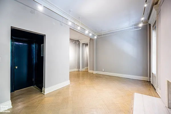 Rented by Brown Harris Stevens | media 66