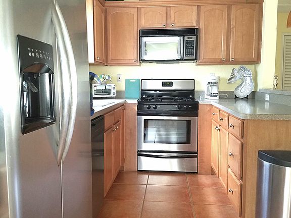 4th image of 823 E 11th Ave
